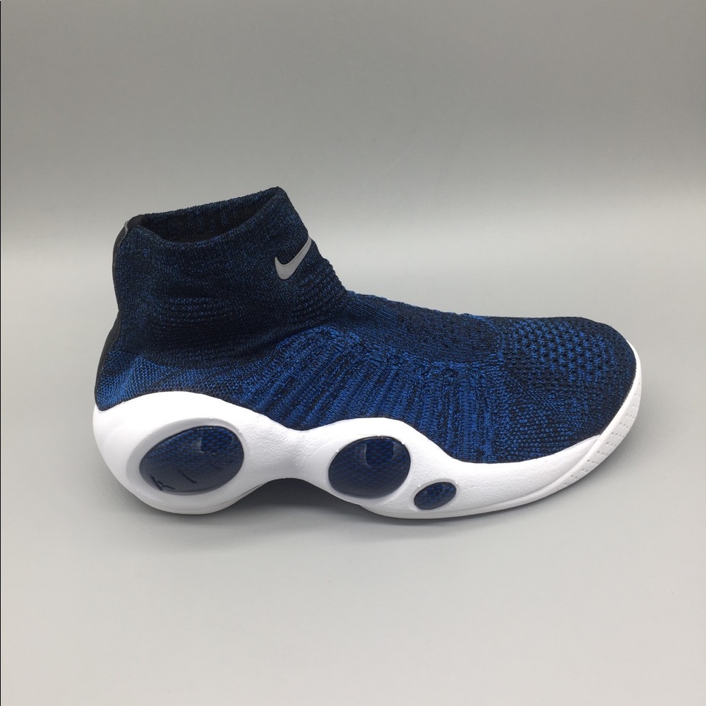🔥Nike Bonafide *NEW*